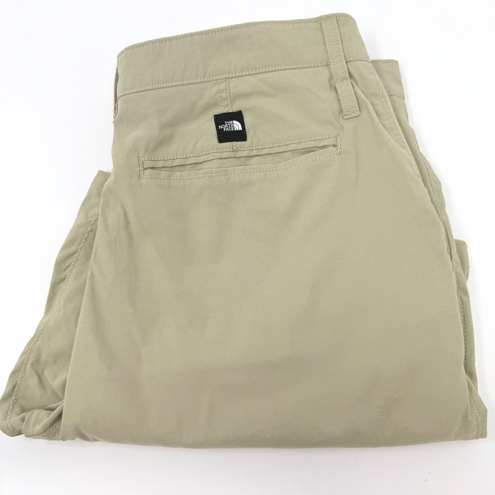 The North Face Mens Size 35 Horizon Pine Khaki Hiking Shorts Stretch Tan
